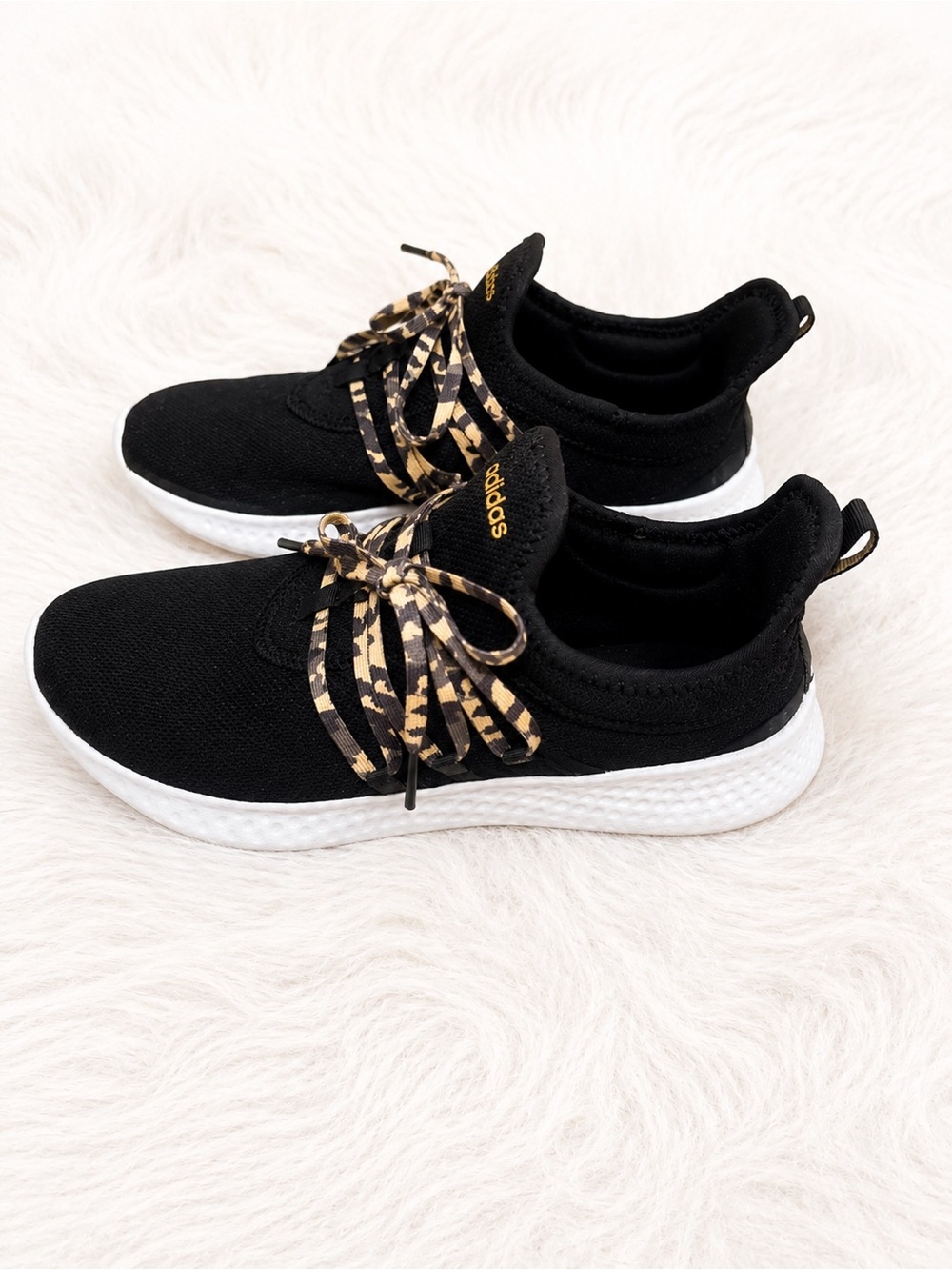 Adidas Women’s 7.5 Black Knit Sneakers Leopard Lace Athletic Running Shoes